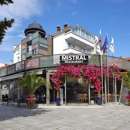 Hotel Mistral Nesebar Buitenkant foto