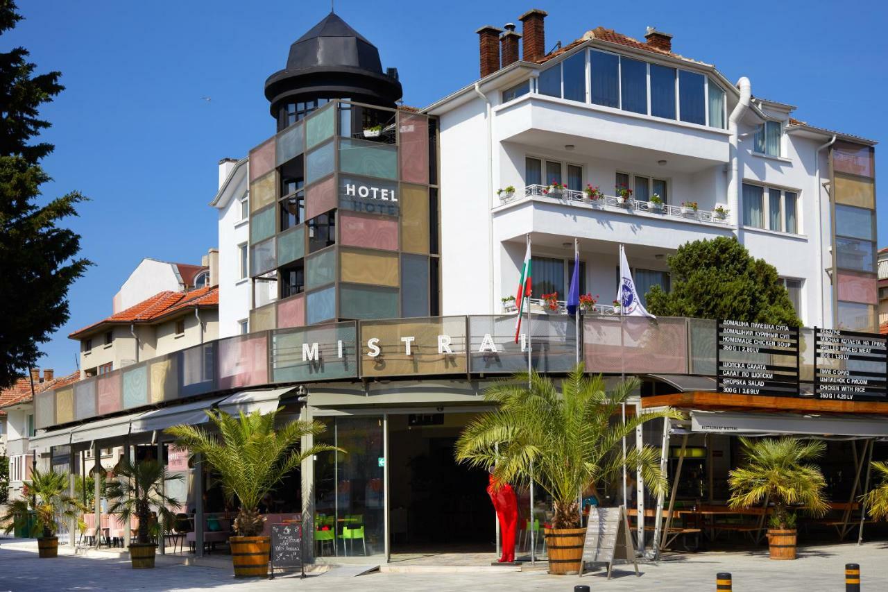 Hotel Mistral Nesebar Buitenkant foto